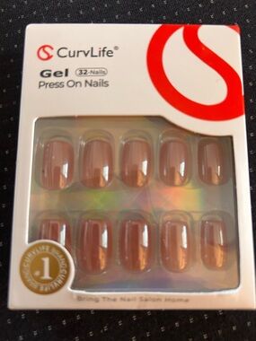 Gel Press-On Nails — Nude Pink 32-Pack